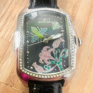 Invicta ladies bees and floral black leather dress watch NEW BATTERY